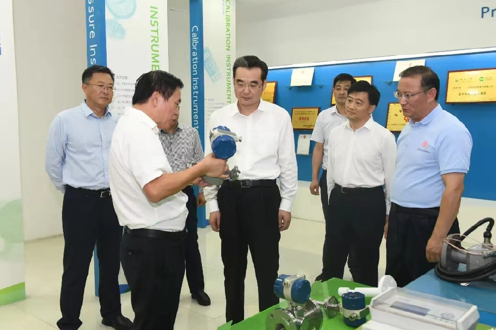 淮安市委书记史志军一行考察迅创科技